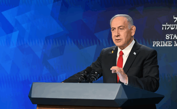 Israel está dispuesto a negociar un alto el fuego permanente en Gaza si se desmilitariza el territorio palestino.
