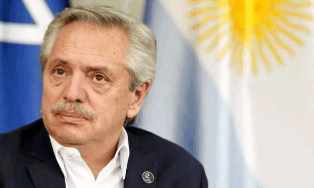 Expresidente argentino Alberto Fernández será juzgado por corrupción