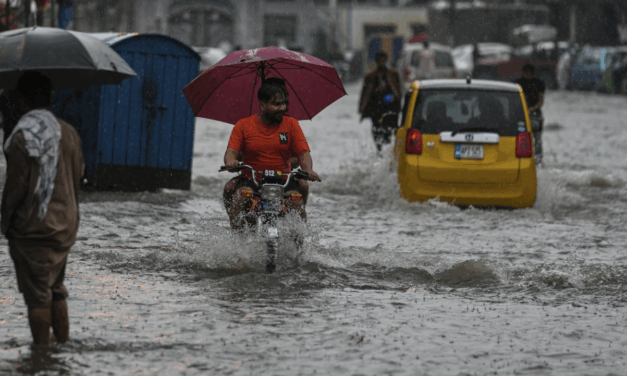 Mueren 54 personas en las últimas 24 horas por intensas lluvias en Pakistán