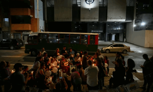 Vigilia por la libertad de los venezolanos detenidos tras elecciones presidenciales