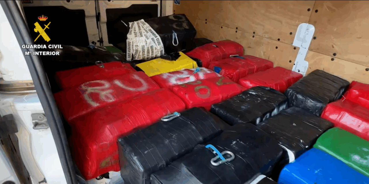Guardia Civil incauta 1,5 toneladas de cocaína con destino a costas de Rota y Cádiz, España