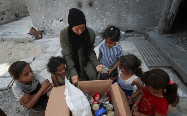 Israel denunció que Hamas saqueó un camión de ayuda humanitaria y publicó un video