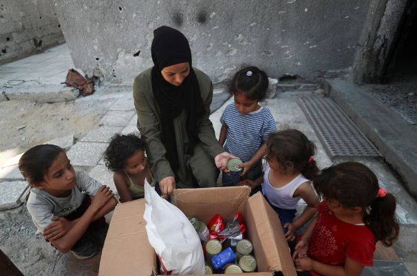 Israel denunció que Hamas saqueó un camión de ayuda humanitaria y publicó un video