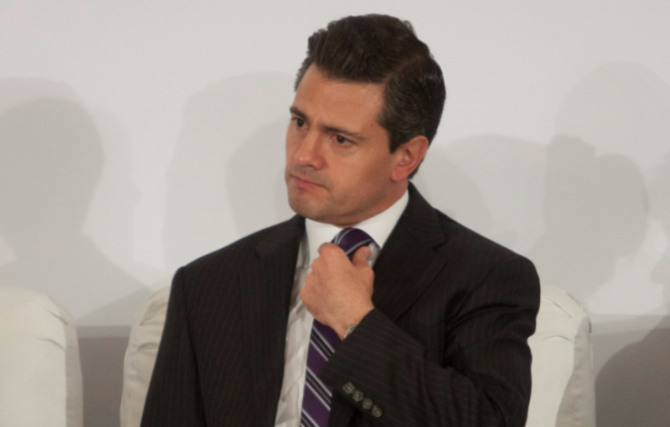 Expresidente mexicano es investigado por supuesto soborno de sistema Pegasus