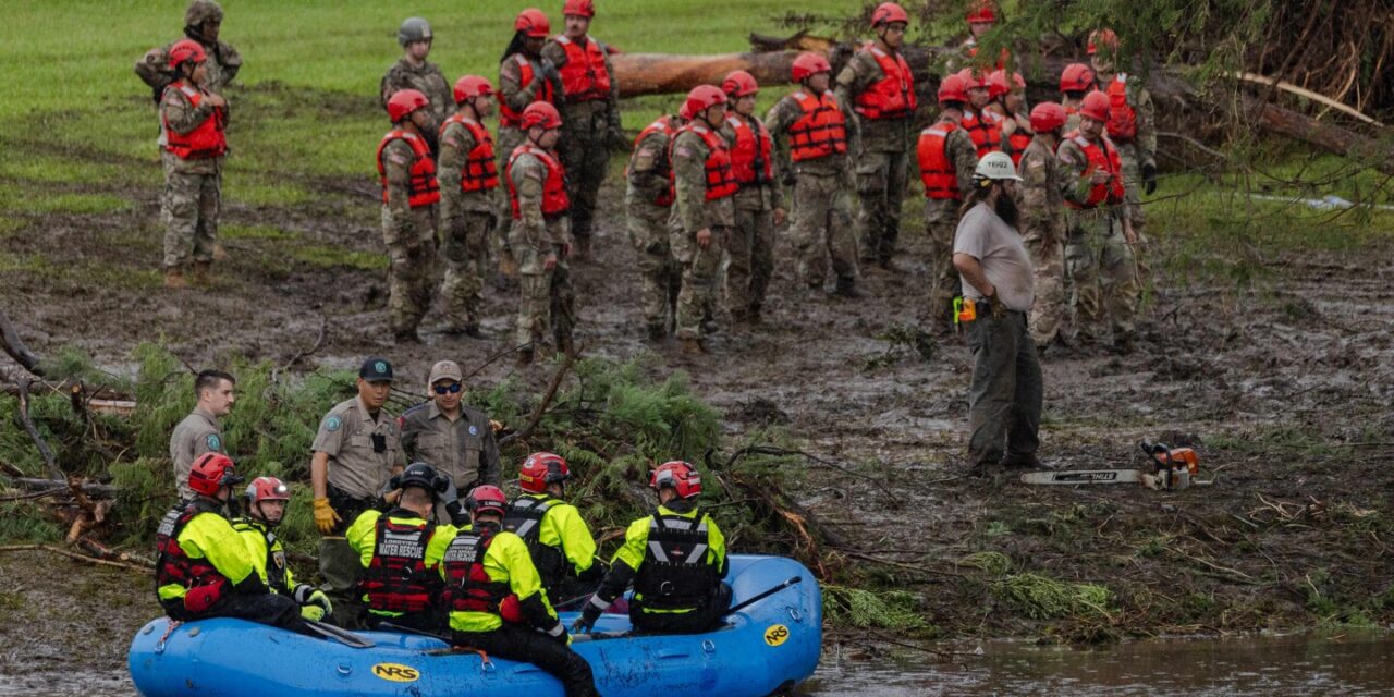 Aumenta a 117 la cifra de muertos por las inundaciones en Texas, Estados Unidos