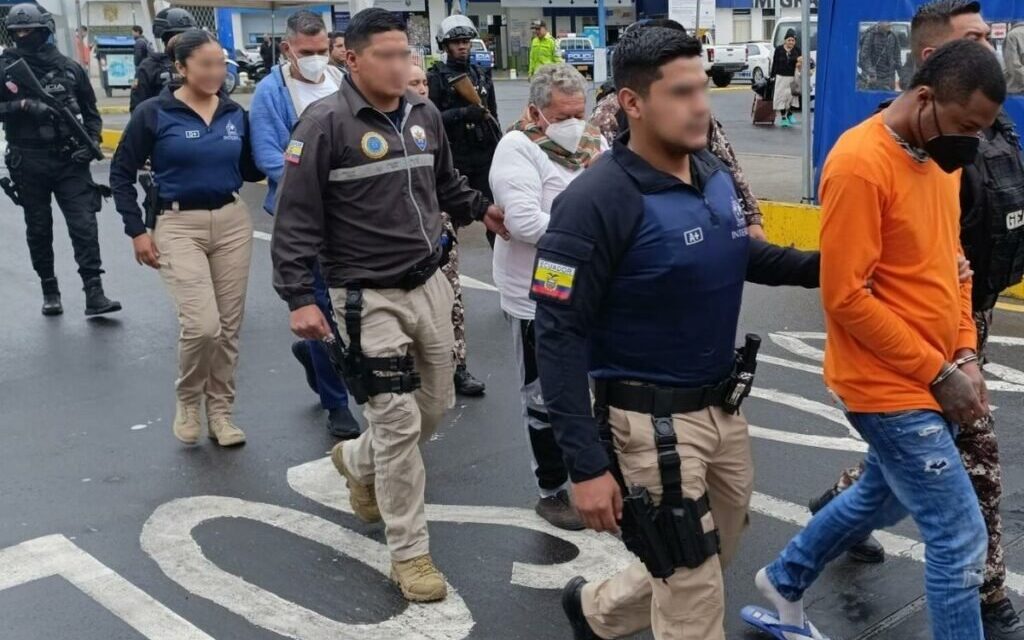 Ecuador deportará más de 800 presos colombianos