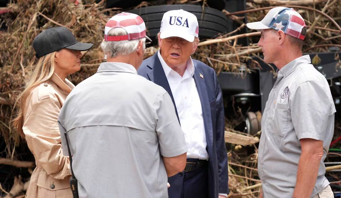 Presidente Trump visita Texas una semana después de las mortales inundaciones