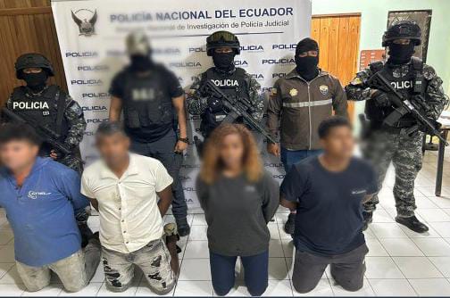 Allanamiento en una finca con búnker termina con la captura de cuatro traficantes de armas en Ecuador