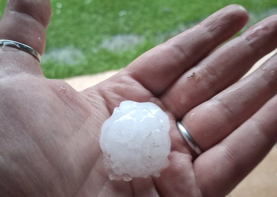 Fuertes granizadas sorprenden Guanajuato, México