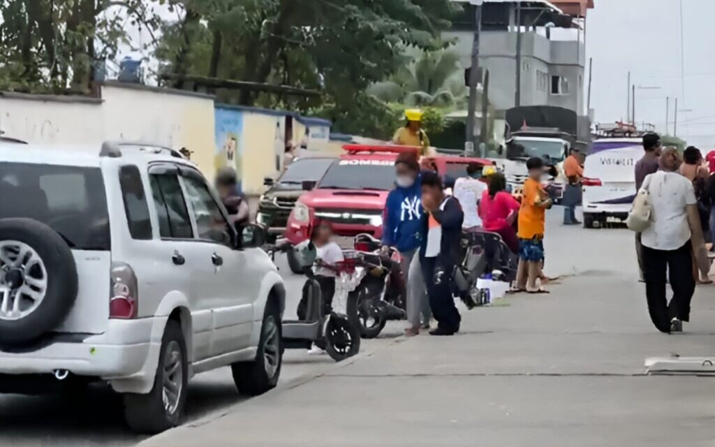 Al menos 30 niños resultaron intoxicados con sustancias químicas esparcidas por terroristas en Ecuador