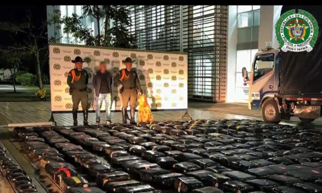 Policía colombiana incauta más de mil kilos de marihuana