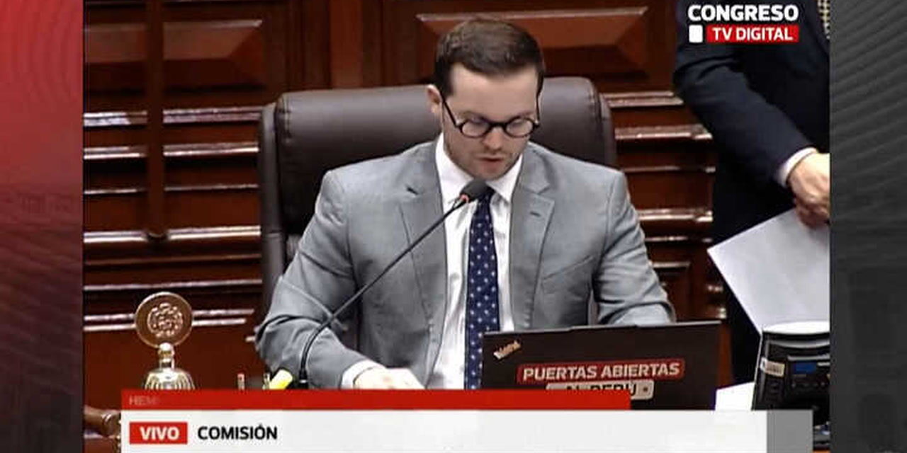Congreso peruano concede amnistía a militares y policías procesados o sentenciados durante conflicto armado