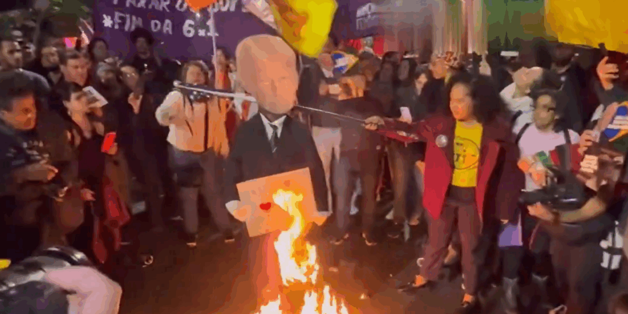 Brasileños salen a las calles de São Paulo para protestar contra Trump
