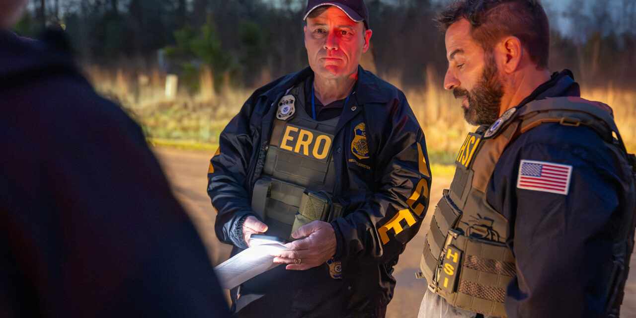 Operativos de ICE en Houston dejan más de 350 pandilleros detenidos en seis meses