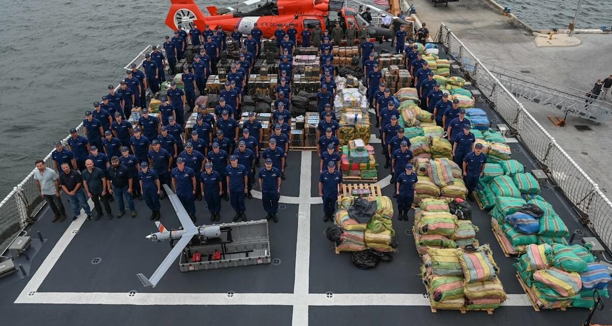 Guardia Costera de EE. UU. anuncia el mayor decomiso de droga en su historia