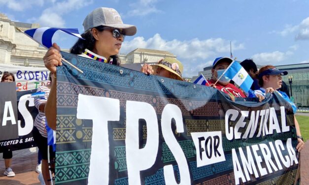 Tribunal aprobó poner fin al Estatus de Protección Temporal para 60,000 migrantes de Honduras, Nicaragua y Nepal en los EE. UU.
