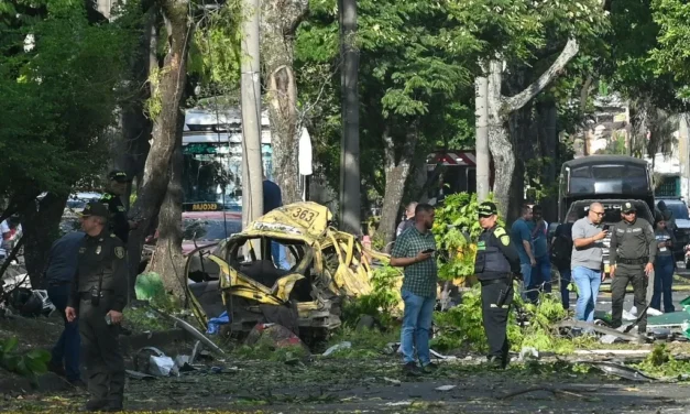 Doble atentado terrorista en Colombia