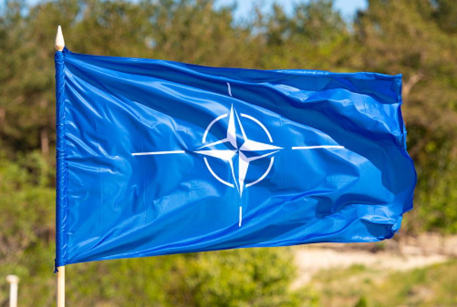 España alcanza el objetivo de gasto militar de la OTAN