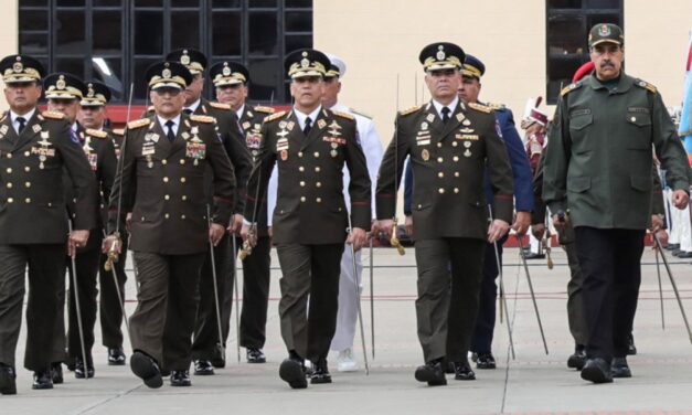 Venezuela amplía reserva militar para enfrentar «amenaza» de EEUU