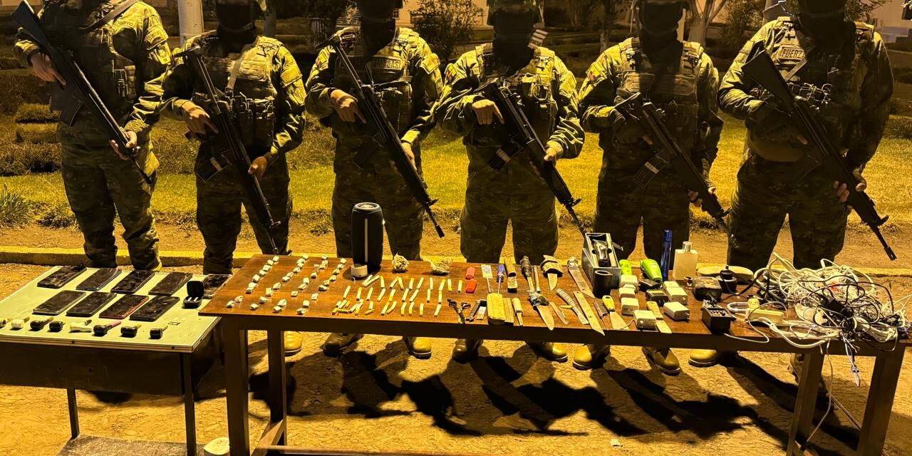 Presos escondieron armas y droga en las paredes y techos de una cárcel de Ecuador