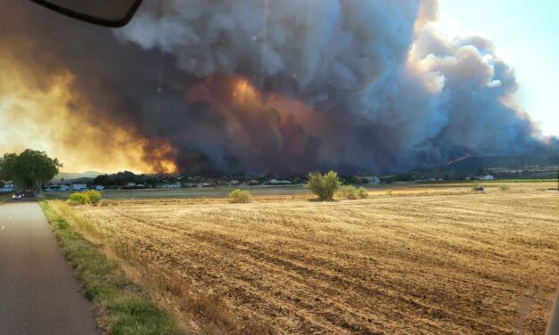 El incendio sigue activo tras quemar 17,000 hectáreas en Francia