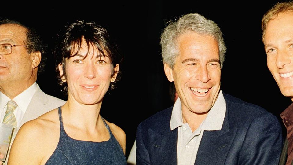 Juez rechaza revelar las transcripciones del gran jurado en el caso de Jeffrey Epstein.