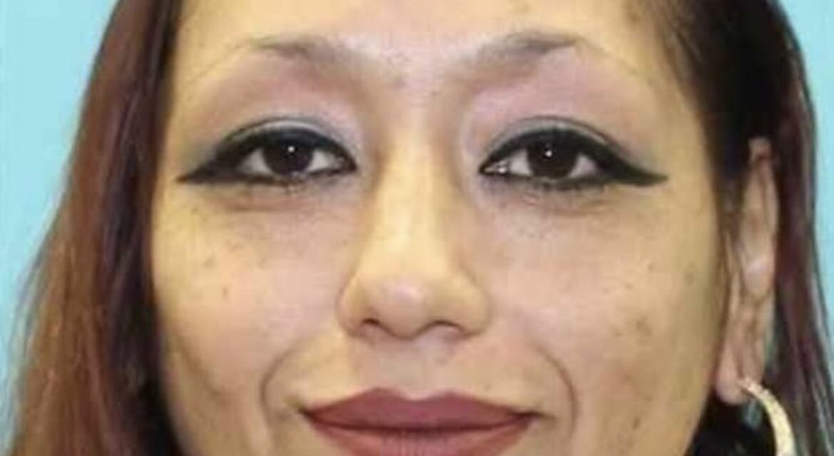 FBI detiene a una de las 10 fugitivas más buscadas en EE. UU.