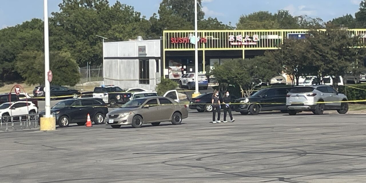 Tiroteo en estacionamiento de Target deja tres muertos en Austin, EE. UU.