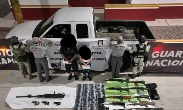 Desmantelan campamentos armados con arsenales, explosivos y químicos en Sinaloa, México