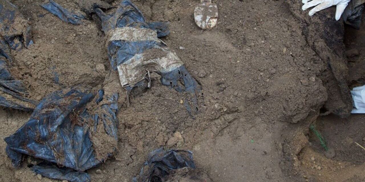 Localizan fosa clandestina vinculada al caso de la maestra asesinada en Veracruz, México