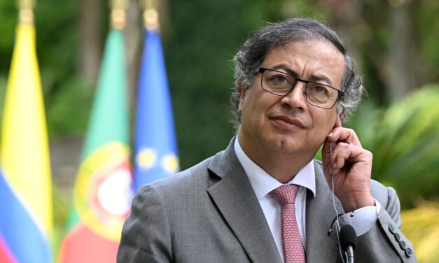 Congresista de EE. UU. acusa a Gustavo Petro de vínculos con el Cartel de los Soles