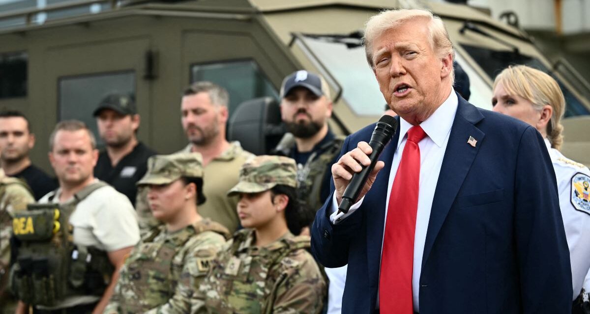 Trump evalúa enviar Guardia Nacional a Chicago para enfrentar crimen e inmigración