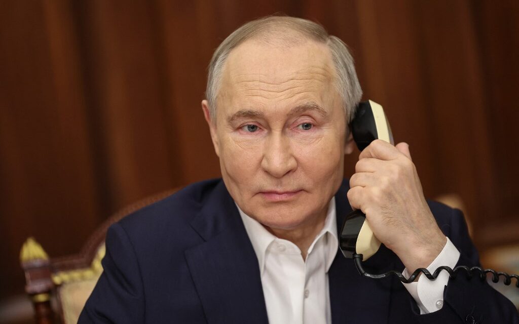 Rusia impone restricciones a llamadas en redes sociales