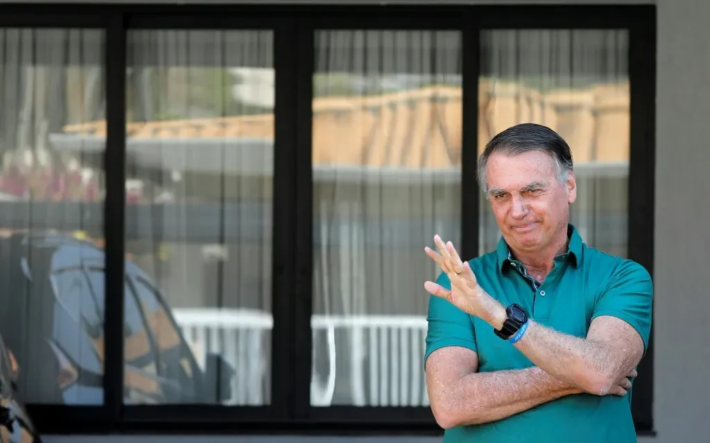 Corte brasileña forma mayoría para condenar al expresidente Jair Bolsonaro