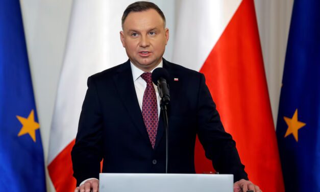 Presidente de Polonia alerta sobre planes de invasión rusa