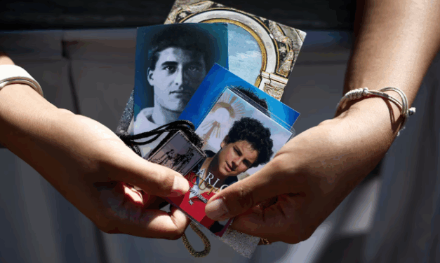 El Vaticano celebra la santidad juvenil con la canonización de Carlo Acutis y Pier Giorgio Frassati