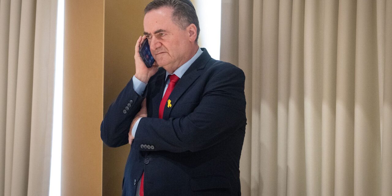 Hackers publican el número de teléfono personal del ministro de Defensa israelí