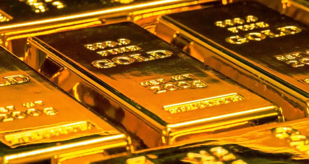El Salvador incrementó sus tenencias de oro al adquirir más de 13 mil onzas troy de oro
