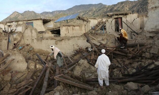Terremoto de magnitud 6,1 sacude Afganistán deja cientos de muertos