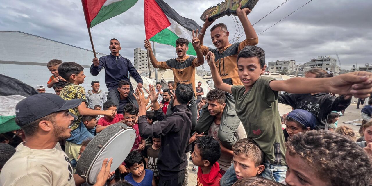 Israel anuncia que comenzó el alto el fuego en Gaza tras aprobar el acuerdo con Hamas