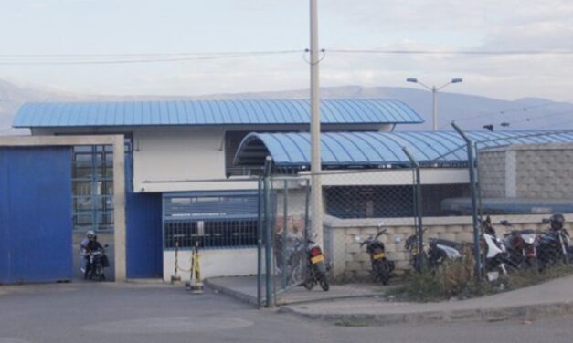 Lanzan granada contra una garita de la parte externa de la cárcel Modelo en la ciudad de Cúcuta, Colombia