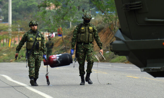 Al menos 15 guerrilleros murieron en un ataque hecho por el Ejército de Colombia