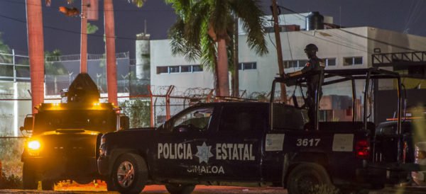 Confirma la fuga de 23 reos de un penal de Jalisco tras la caída de “El Mencho”