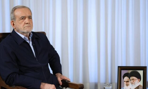 Masoud Pezeshkian asume liderazgo en Irán tras la muerte de Alí Jameneí