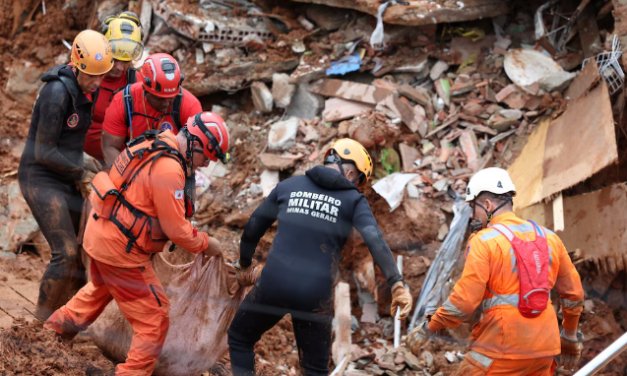 Aumentó a 72 el número de muertos tras intensas lluvias en Minas Gerais, Brasil