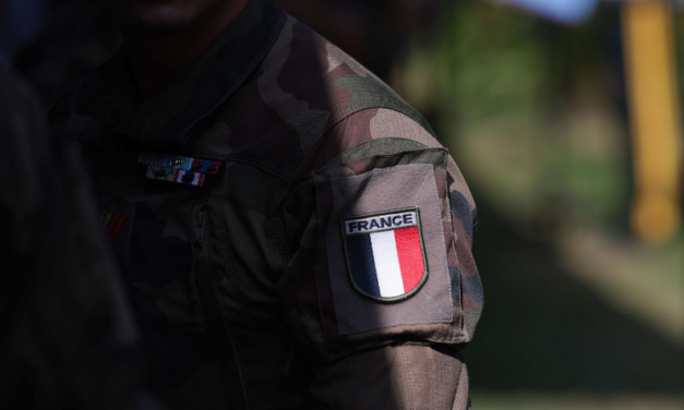 1 soldado francés y cinco más heridos tras ataque armado iraní en la base de Erbil