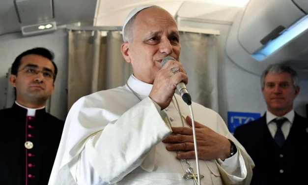 Papa León sienta postura sobre coyuntura internacional