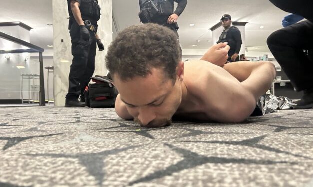 Fiscalía de EEUU sostiene que todo el gabinete era blanco del sospechoso del ataque en la Cena de Corresponsales