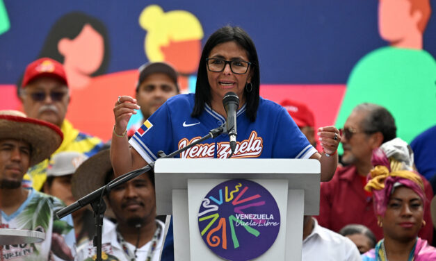 Venezuela eleva a 240 dólares el “ingreso mínimo integral” tras la caída de Maduro