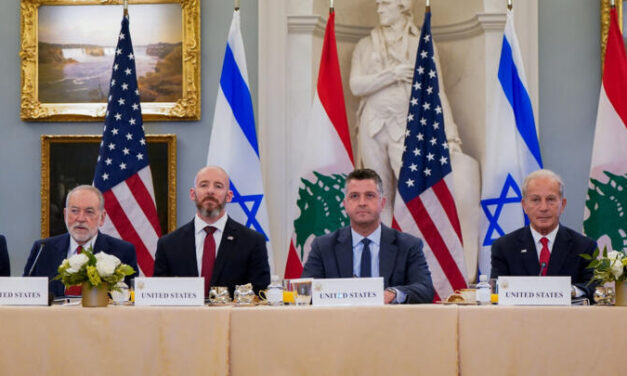 Israel y el Líbano firman un acuerdo de paz por medición de EE. UU.